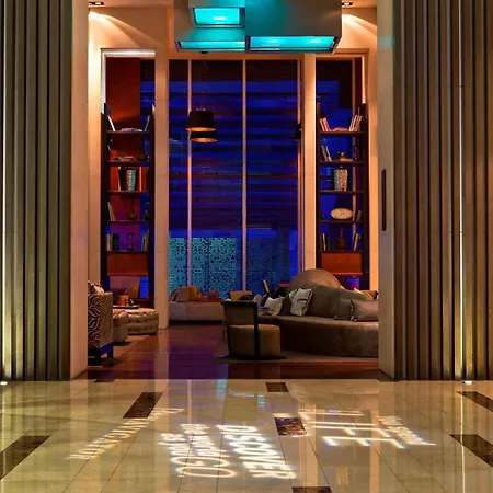 Renaissance Santiago Hotel